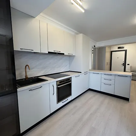 Aquanova By White Titanic Apartment *