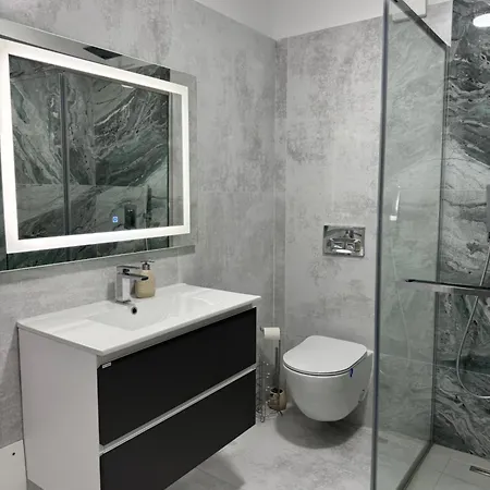 Apartment Aquanova By White Titanic Navodari