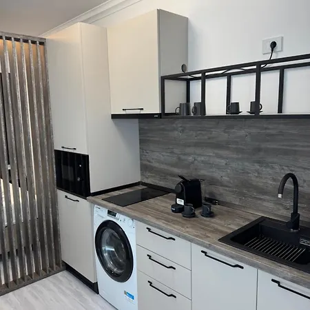 Aquanova By White Titanic Apartment Navodari