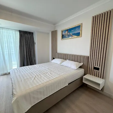 Aquanova By White Titanic Apartment